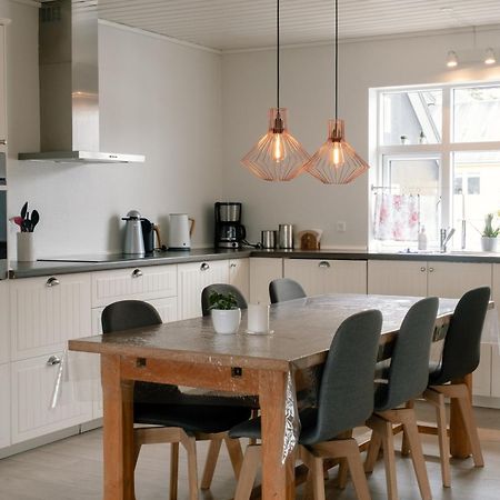 Spacious City Center Home By The Sea Klaksvík Zewnętrze zdjęcie