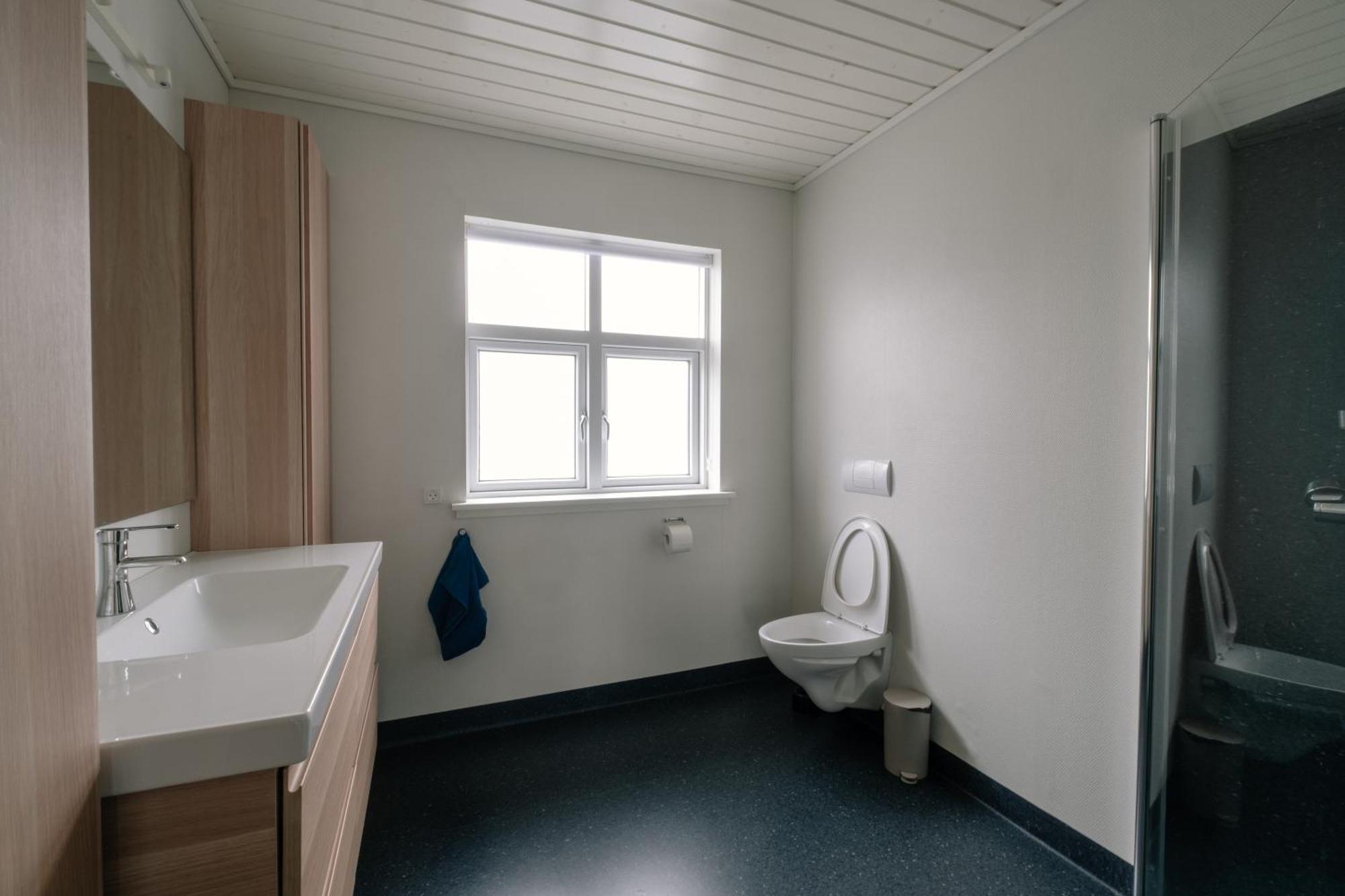 Spacious City Center Home By The Sea Klaksvík Zewnętrze zdjęcie