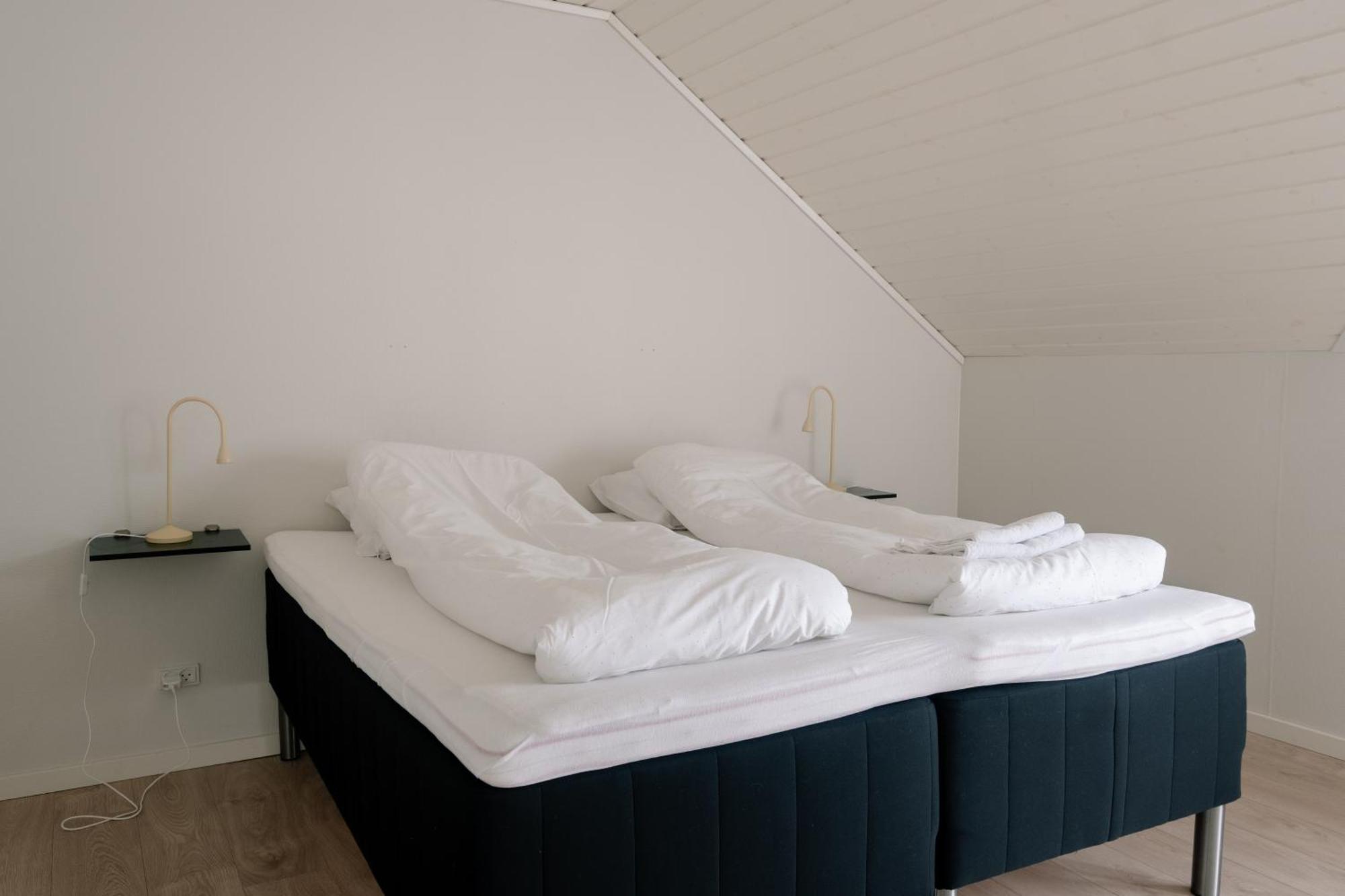 Spacious City Center Home By The Sea Klaksvík Zewnętrze zdjęcie